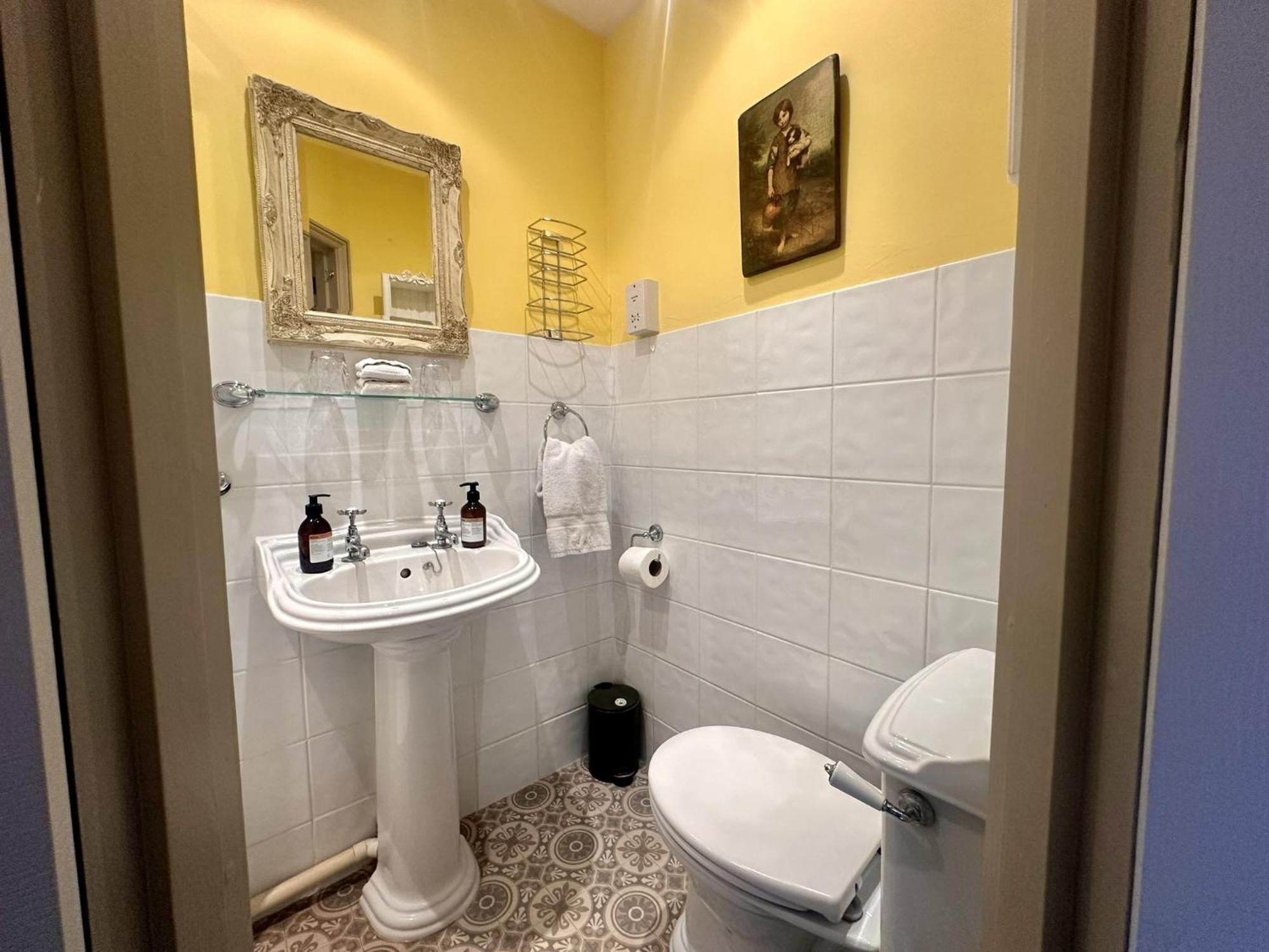 Albert & Victoria Guest House AEGON International Pokoj fotografie