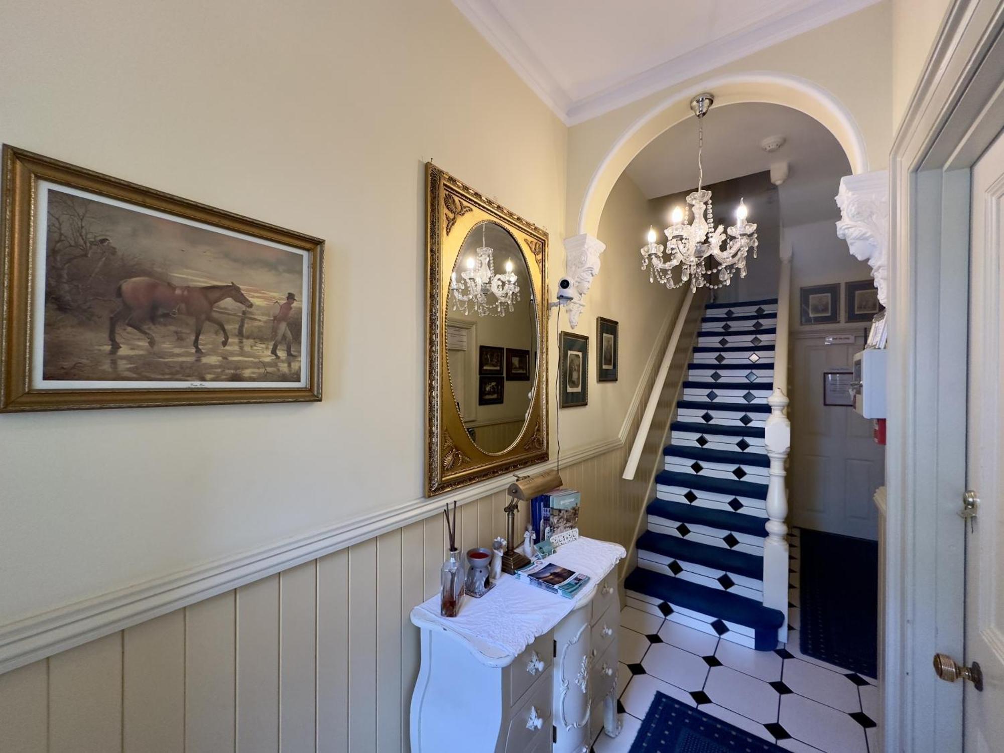 Albert & Victoria Guest House AEGON International Exteriér fotografie