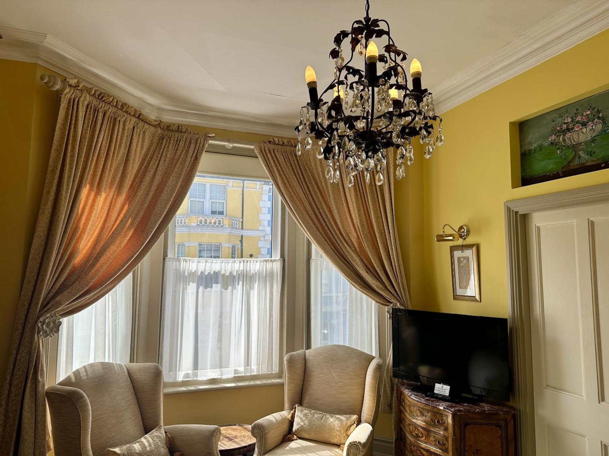 Albert & Victoria Guest House AEGON International Exteriér fotografie