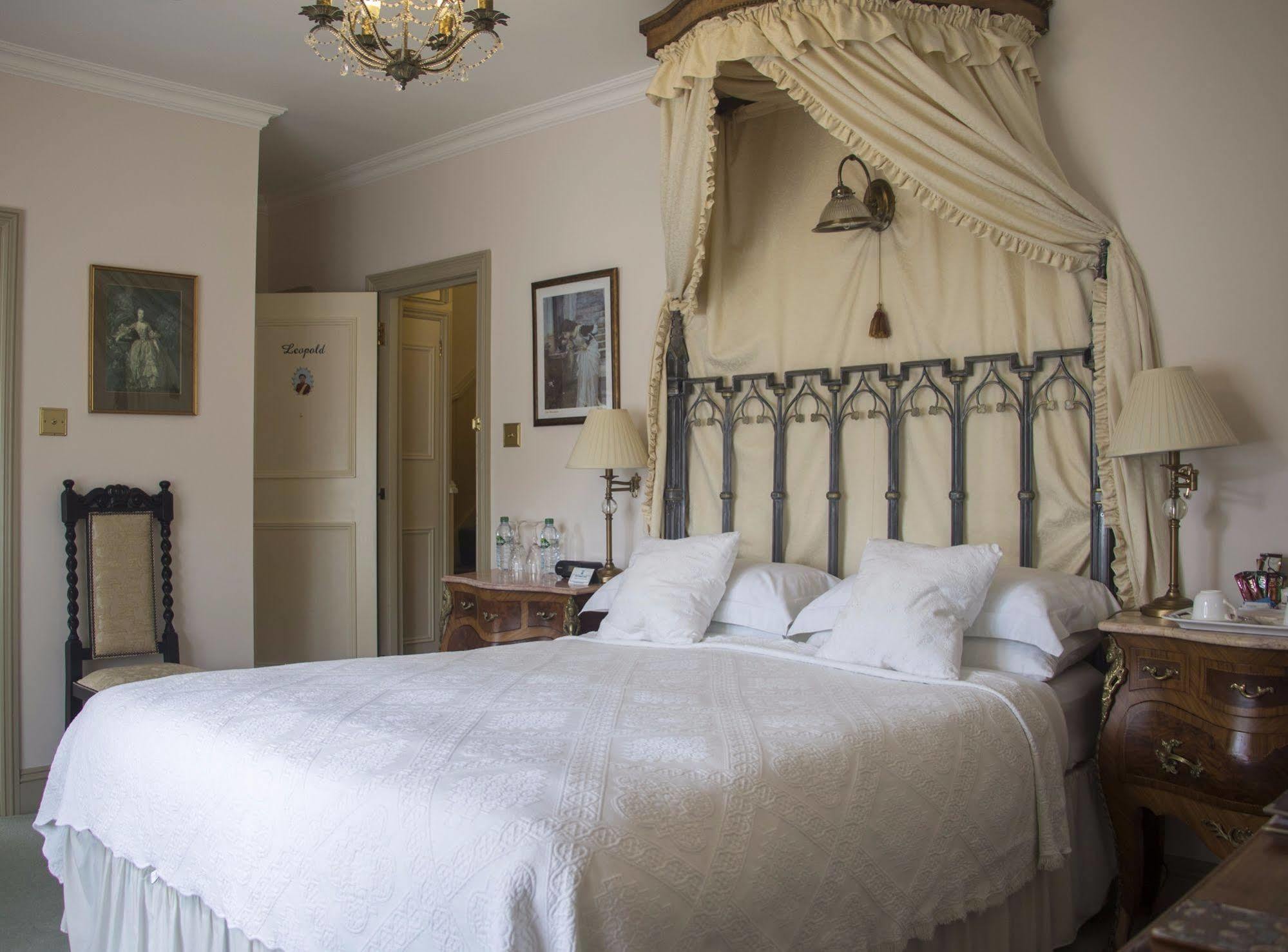 Albert & Victoria Guest House AEGON International Exteriér fotografie